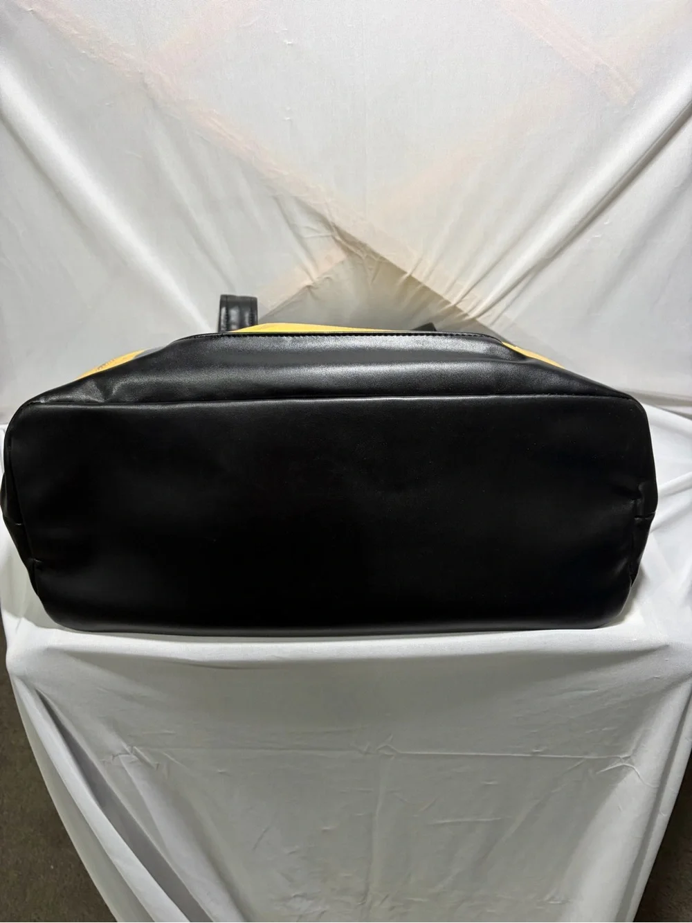 Rareform: Yellow and Navy Duffel Bag with Black Handles